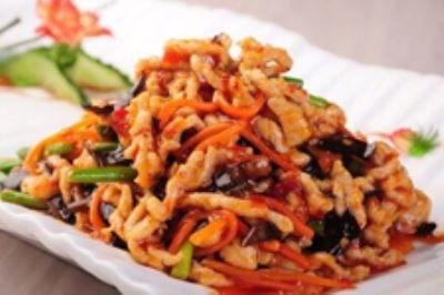 鱼香肉丝怎么做视频,家常美味，一学就会